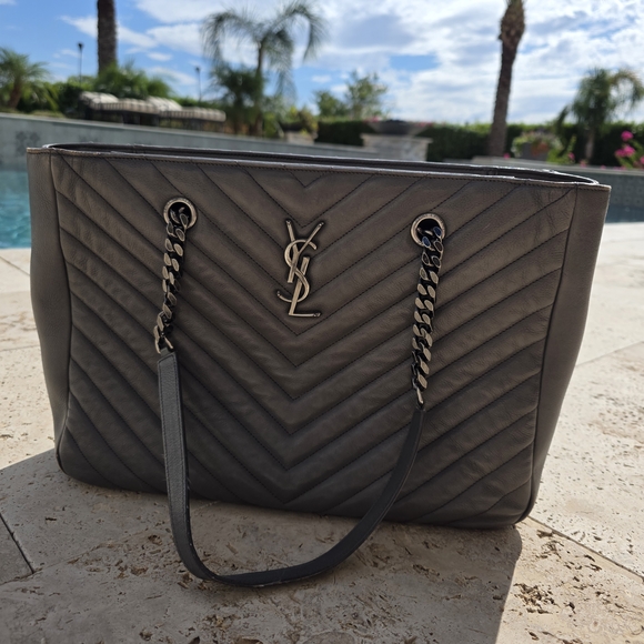Yves Saint Laurent Charcoal Quilted Tote - Picture 1 of 11